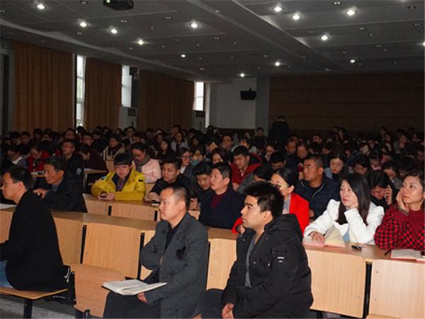 1215^ȥ ӭδԺL2017KСY(ji)-ʷԴ2.JPG