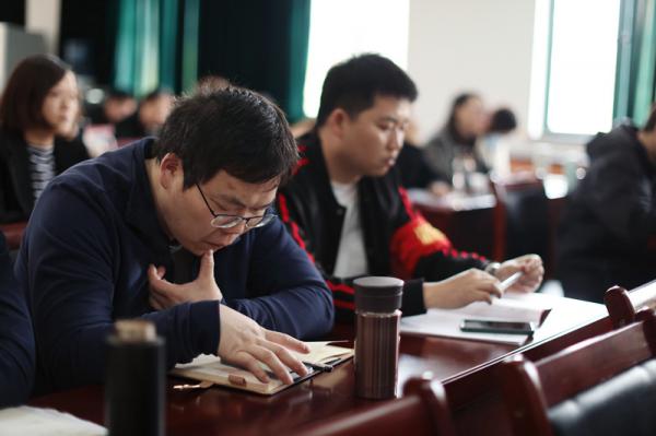 0411I(y) ӛ2020W(xu)ڶW(xu)ڼdб(j)W(xu)УӋ(j)늌I(y)̎Ӗ(xn)-3.JPG