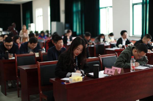0411I(y) ӛ2020W(xu)ڶW(xu)ڼdб(j)W(xu)УӋ(j)늌I(y)̎Ӗ(xn)-10.JPG